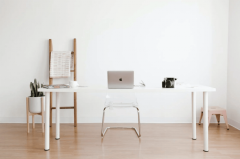 <b>基于中小企业“预算无限、需求明白、沉视结果</b>